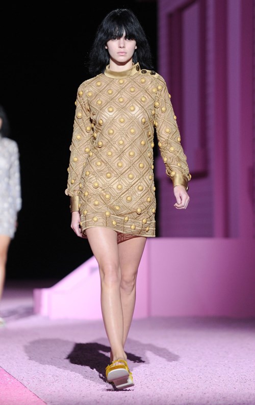 Models Rock the Runway at Marc Jacobs Spring 2015 Fashion Show | hot models 