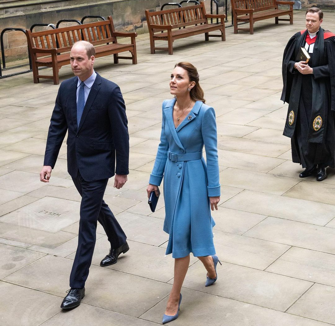 countess-kate-wore-a-catherine-walker-coatdress-for-the-final-events-in-scotland