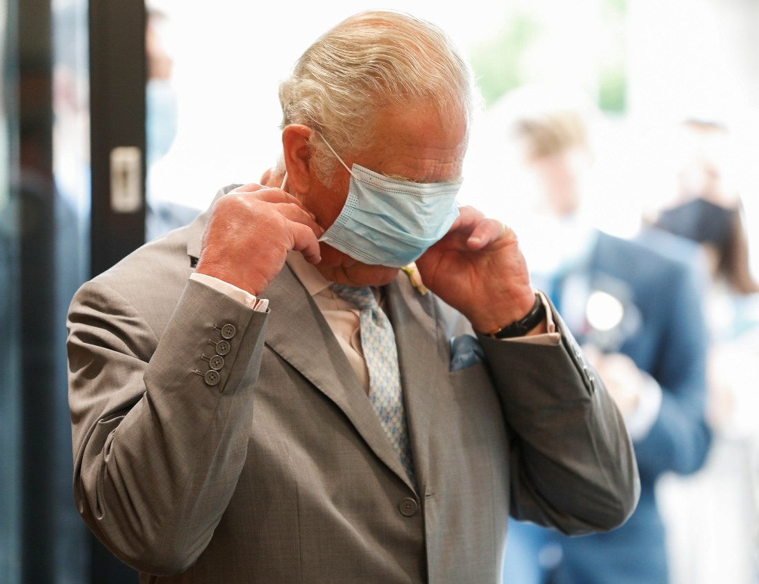 there’s-been-an-‘unfortunate-lapse-of-contact’-between-prince-charles-&-harry
