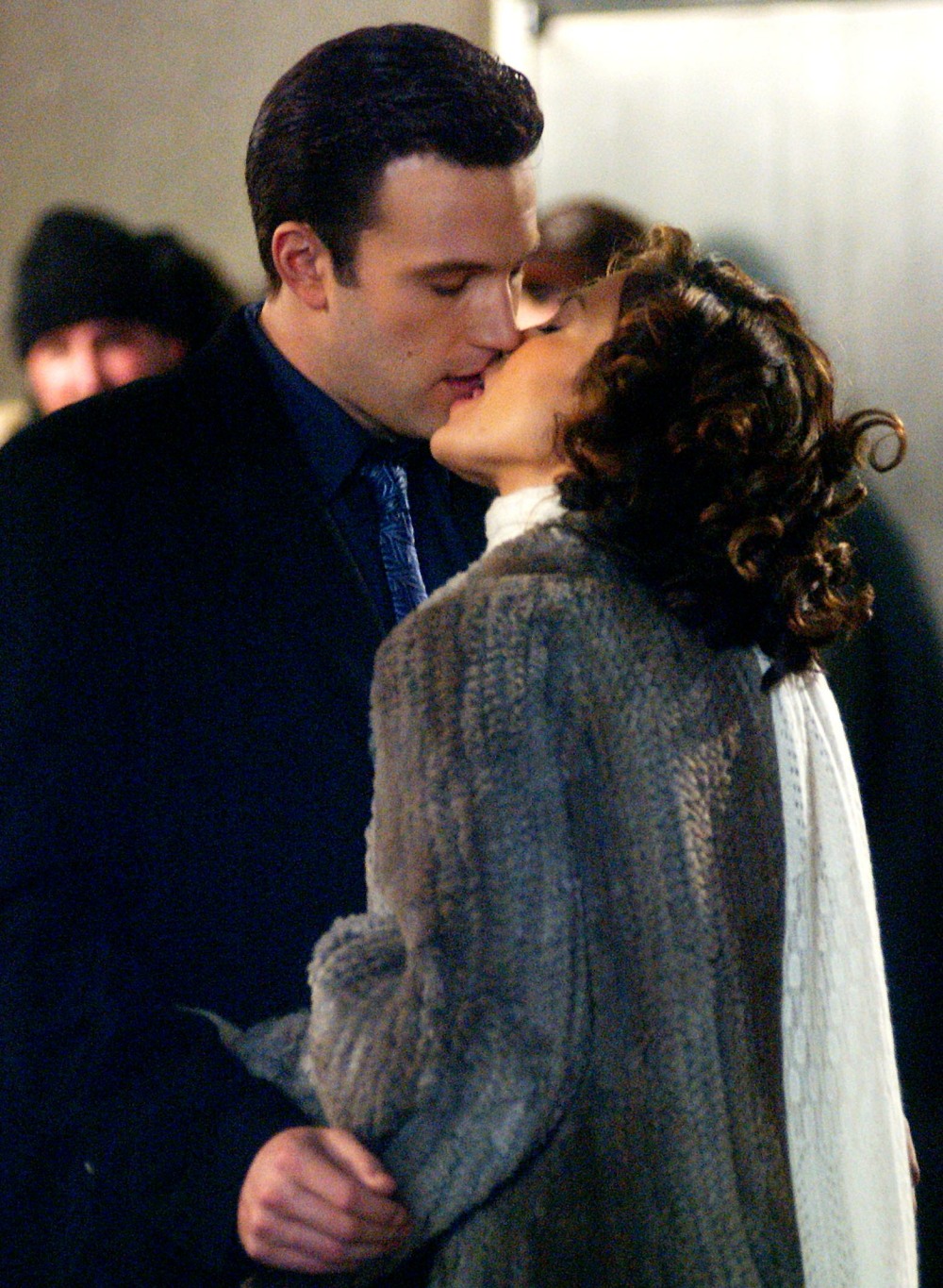 ben-affleck-&-jennifer-lopez-kissed-on-camera…-at-nobu,-in-front-of-her-kids