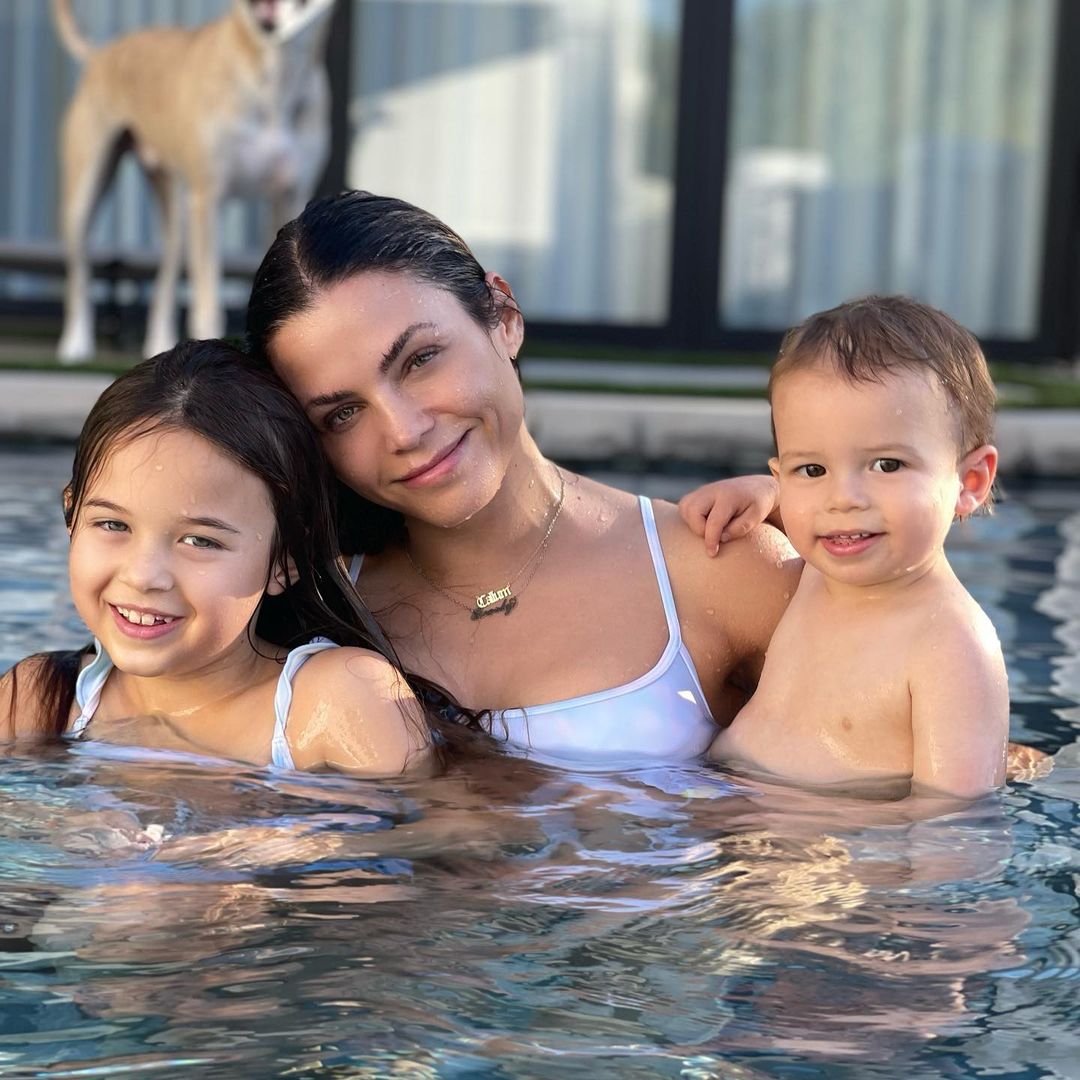 jenna-dewan:-channing-‘wasn’t-available-to-be-with-us’-when-everly-was-2-months-old