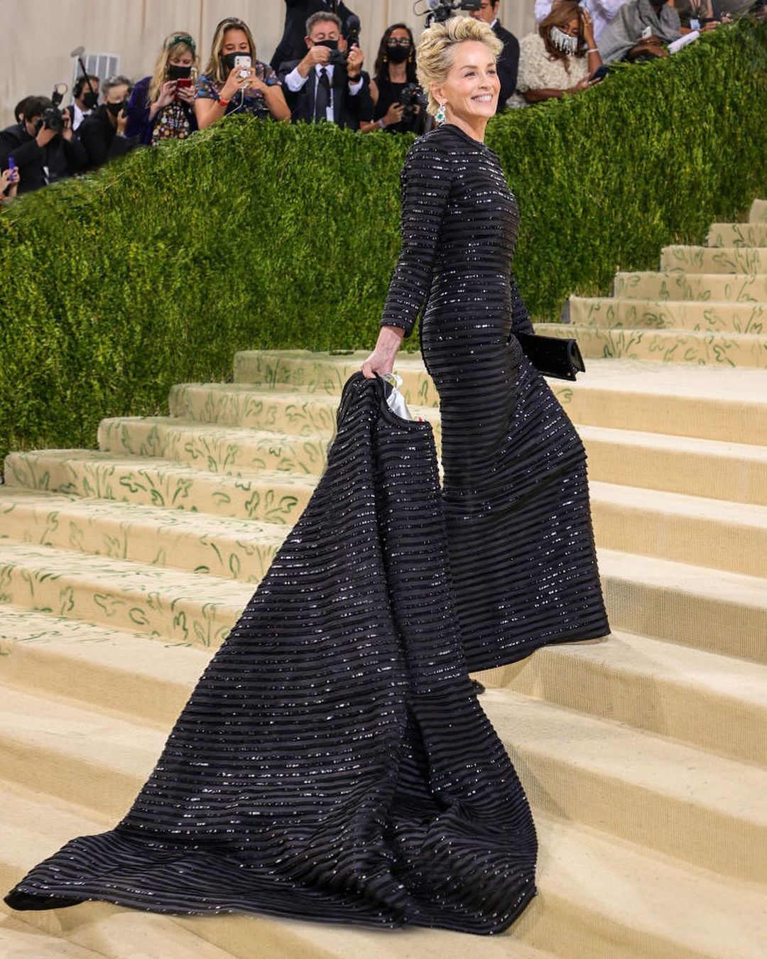 sharon-stone-in-thom-browne-at-the-met-gala:-classic-and-beautiful