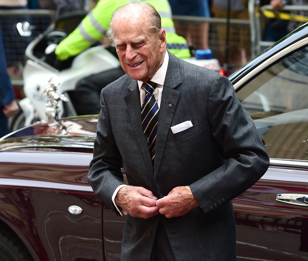 prince-philip’s-will-to-be-sealed-for-90-years-to-protect-the-queen’s-‘dignity’