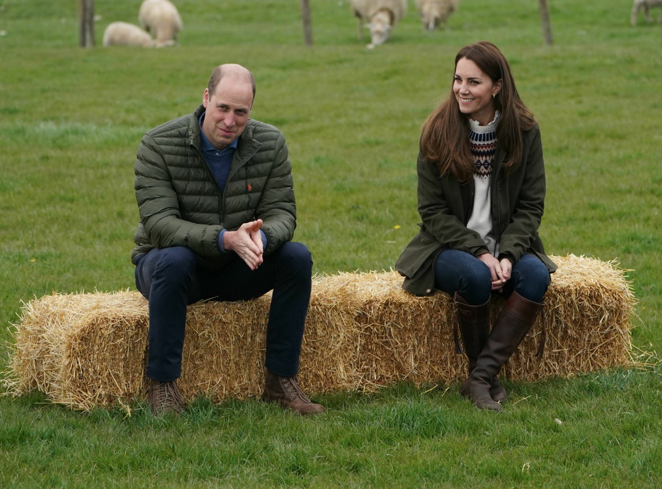 duchess-kate-&-william-took-their-kids-on-a-‘pub-lunch’-with-a-photographer