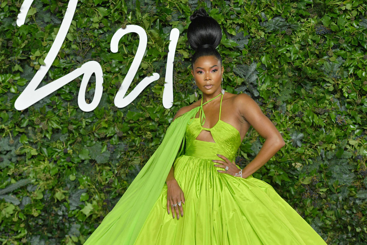 gabrielle-union-in-valentino-at-the-fashion-awards:-amazing-and-dramatic?