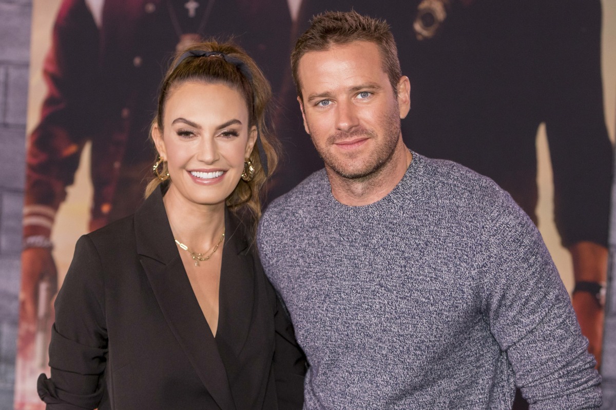 wait,-armie-hammer-&-elizabeth-chambers-are-‘figuring-things-out-as-a-couple’??