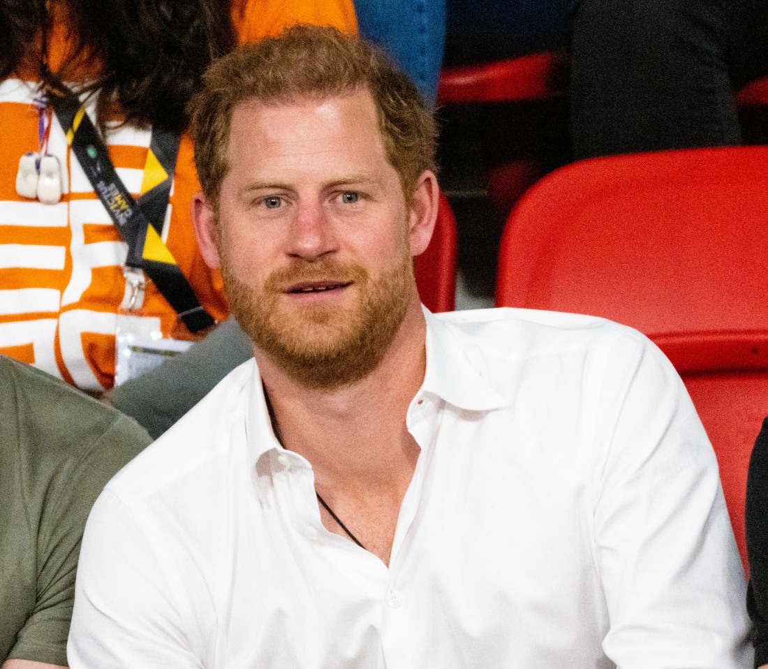 prince-harry-nursed-one-pint-of-guinness-for-three-hours-at-a-dutch-pub