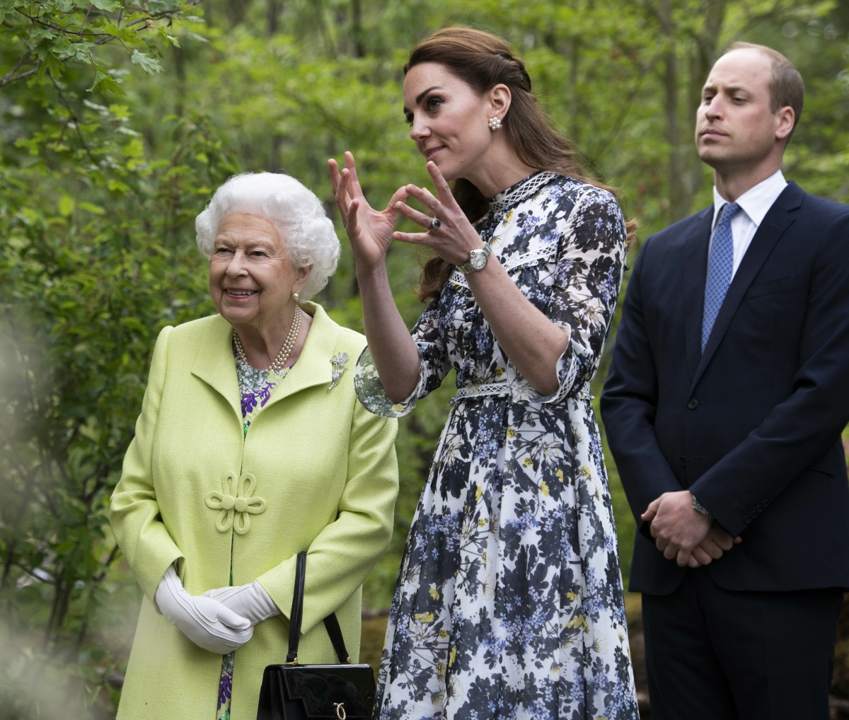 the-queen-was-‘overjoyed’-at-the-cambridges’-wedding,-‘people-wanted-it-to-work’