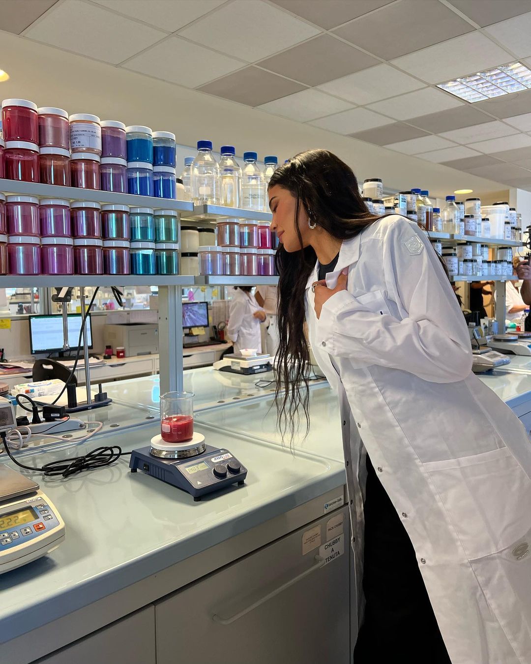kylie-jenner-called-out-for-unsanitary-practices-at-a-cosmetics-lab-&-factory