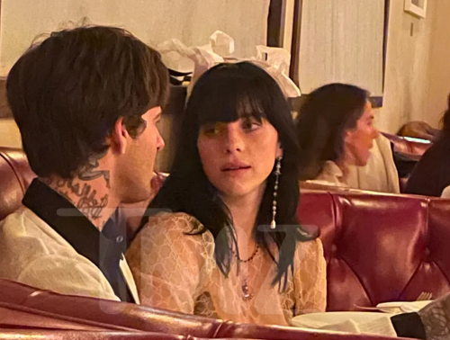 billie-eilish-on-a-date-with-jesse-rutherford