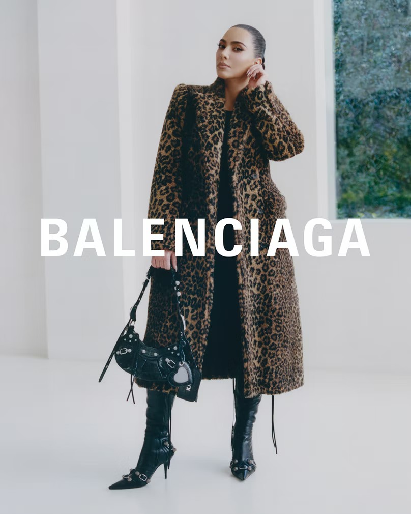 kim-kardashian-is-‘disgusted-&-outraged’-by-the-controversial-balenciaga-ads