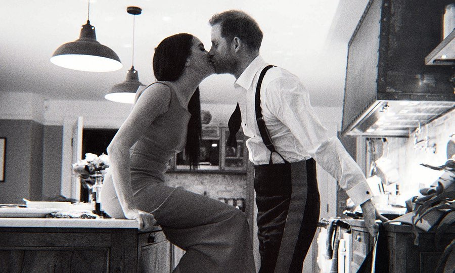 netflix-released-a-new-‘harry-&-meghan’-trailer-about-the-invisible-contract