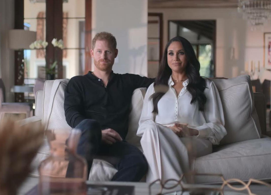netflix’s-‘harry-&-meghan’-is-already-a-huge-hit,-it-had-2.4-million-views-in-24-hours