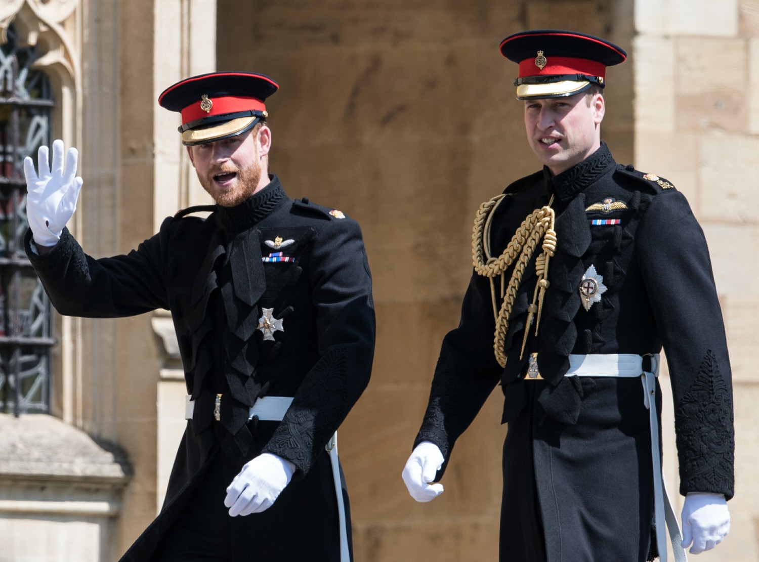 ‘spare’:-prince-william-discouraged-harry-from-dating-&-proposing-to-meghan