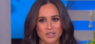 shania-twain-in-harris-reed-at-the-grammys:-kooky-and-fun?