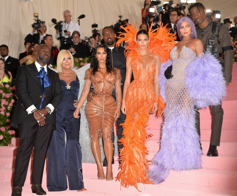 will-anna-wintour-ban-the-kardashian-jenners-from-this-year’s-met-gala?
