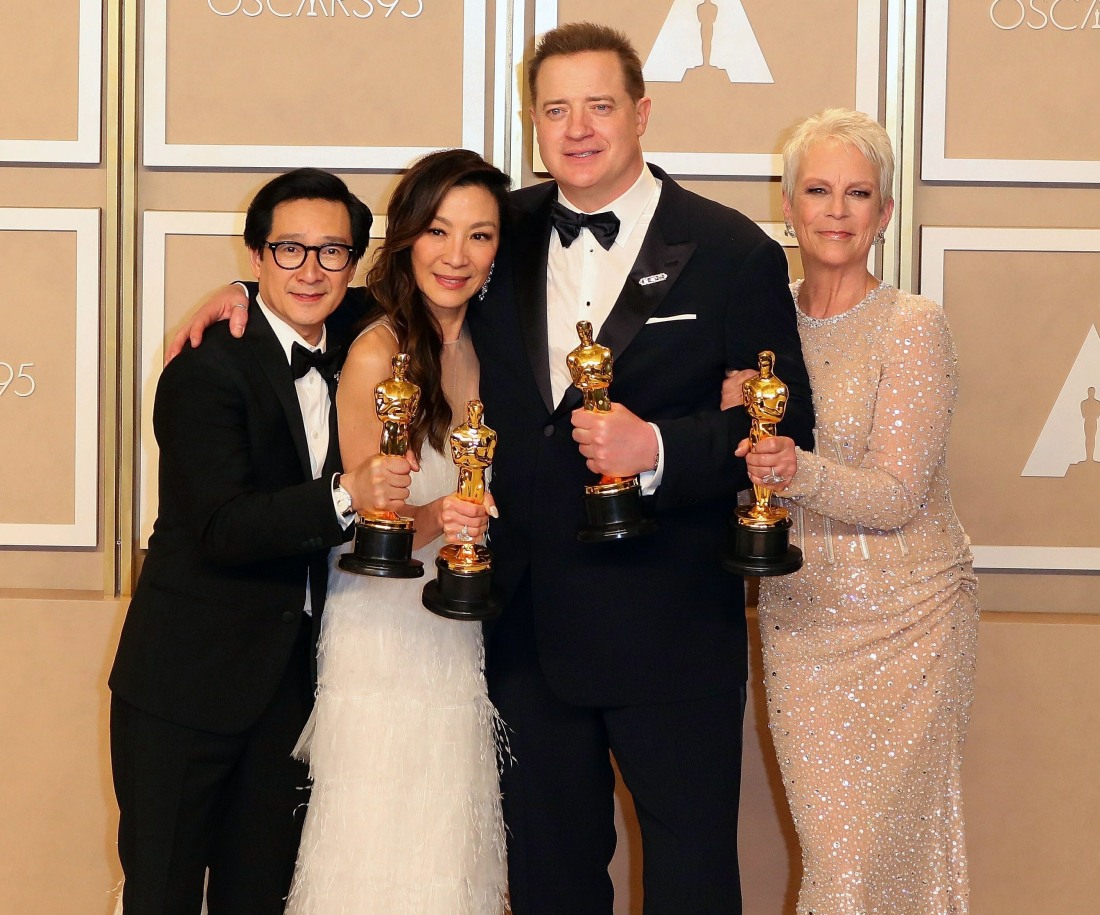 michelle-yeoh-wore-dior-&-diamonds-to-pick-up-her-first-best-actress-oscar