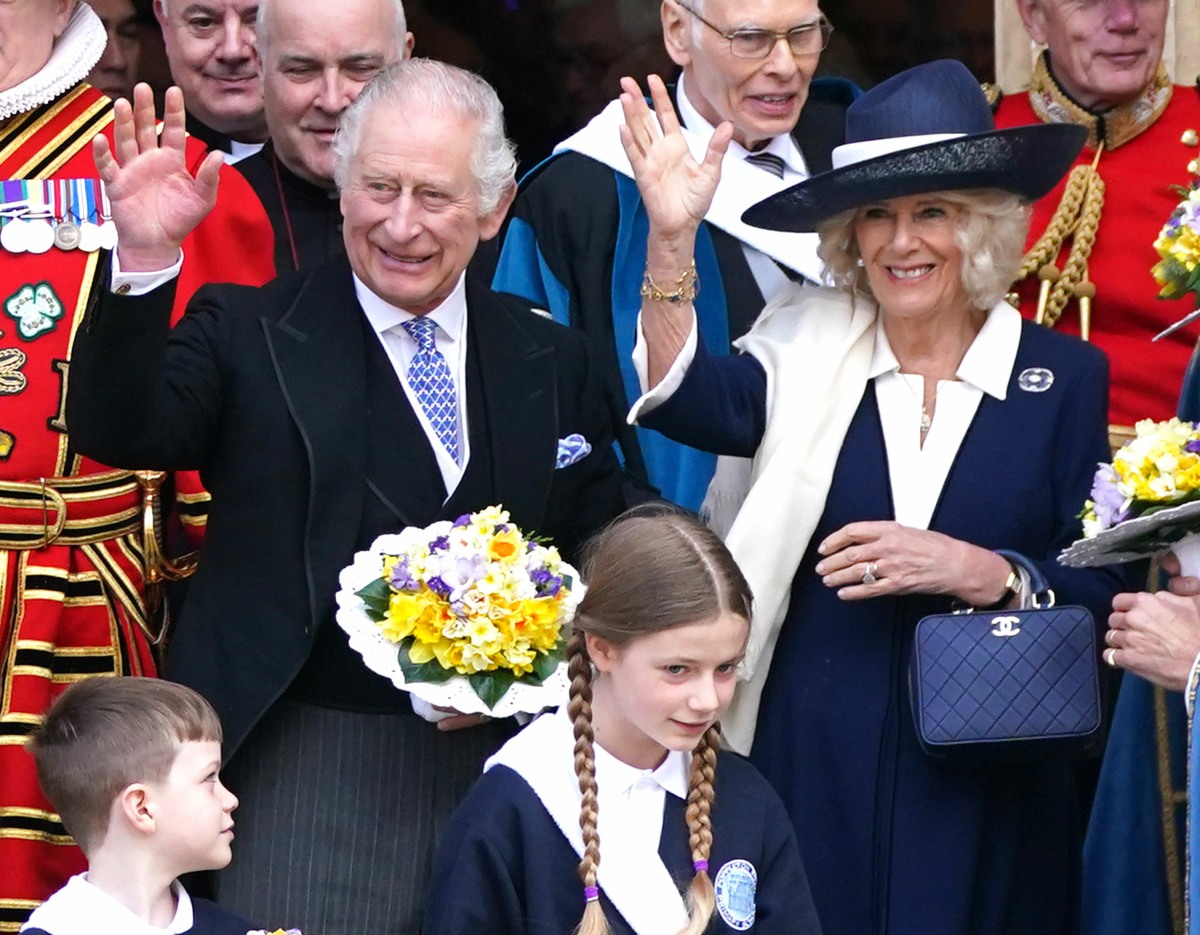 king-charles-&-camilla-were-protested-at-the-royal-maundy-service-in-york