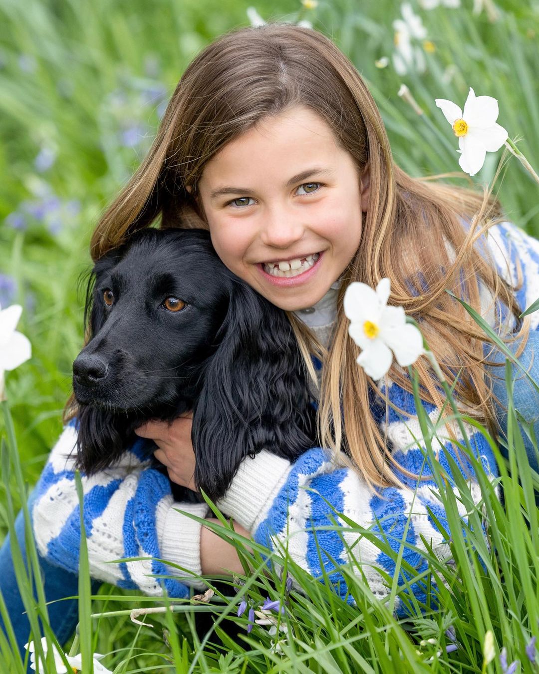the-waleses-released-a-second-photo-of-princess-charlotte-for-her-8th-b-day