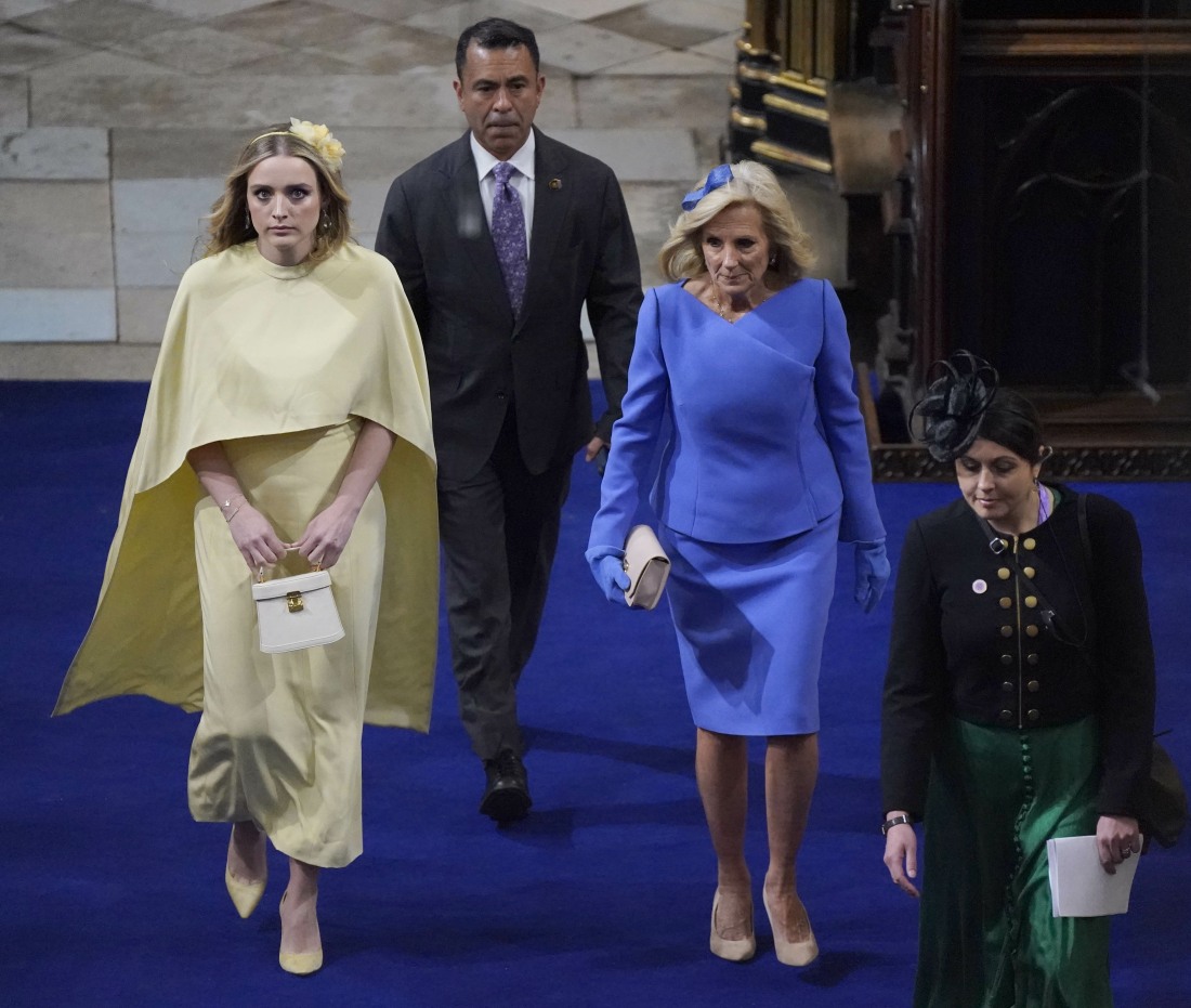 dr.-jill-biden-&-finnegan-biden-attended-the-coronation,-they-were-seated-in-the-back