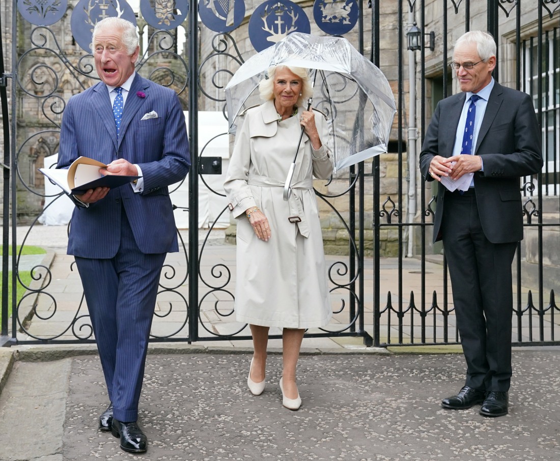 the-police-are-‘considering’-criminal-charges-in-king-charles’s-honors-scandal