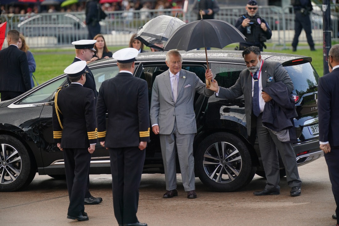 why-didn’t-king-charles-&-queen-camilla-take-the-train-to-or-within-france?
