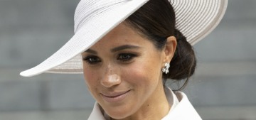 emma-stone-wore-a-pink-fendi-to-the-governors-awards:-cute-or-blah?