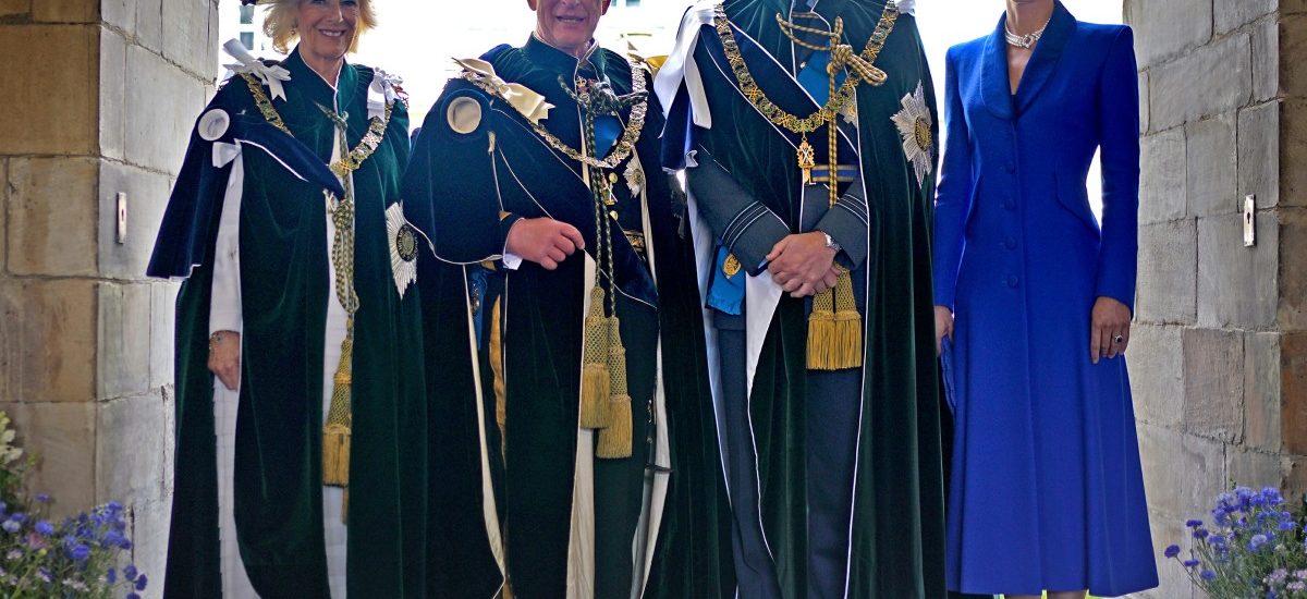 king-charles-&-prince-william-are-‘united,’-they-will-never-‘re-royal’-prince-harry