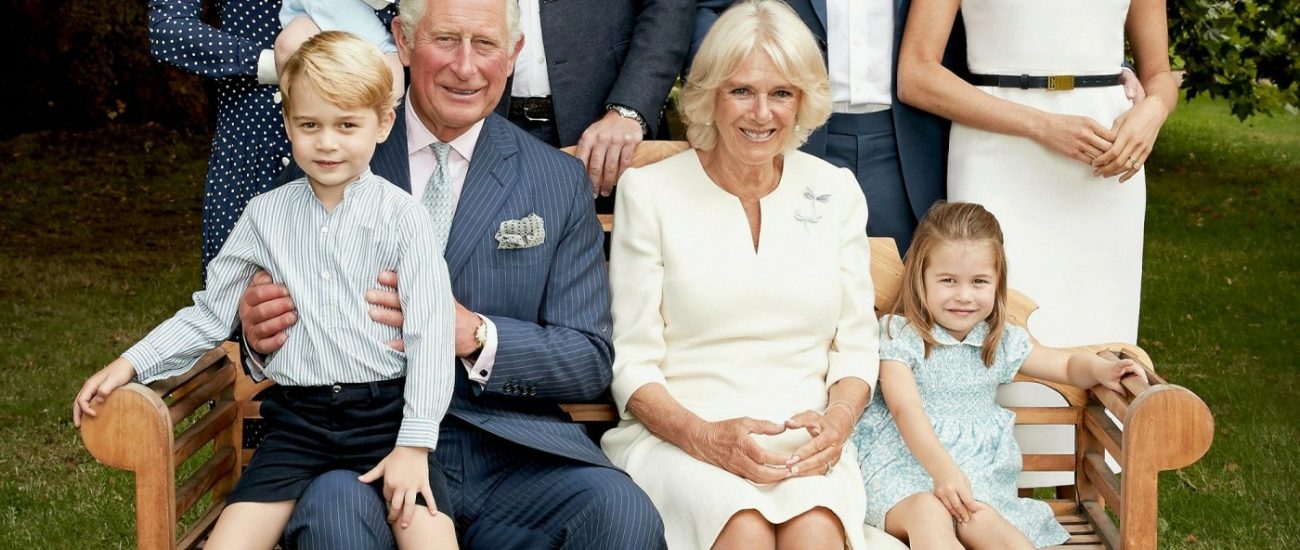 vogue:-the-windsors-were-inept-&-short-sighted-to-let-the-sussexes-go
