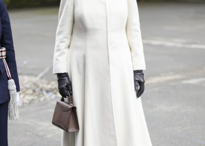 queen-camilla-was-practically-glowing-as-she-went-solo-to-the-maundy-service