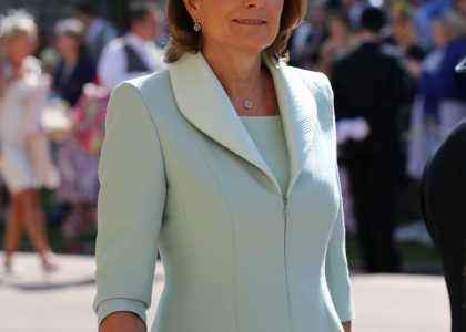 the-mail-is-reminding-everyone-that-carole-middleton-is-prince-william’s-‘second-mum’