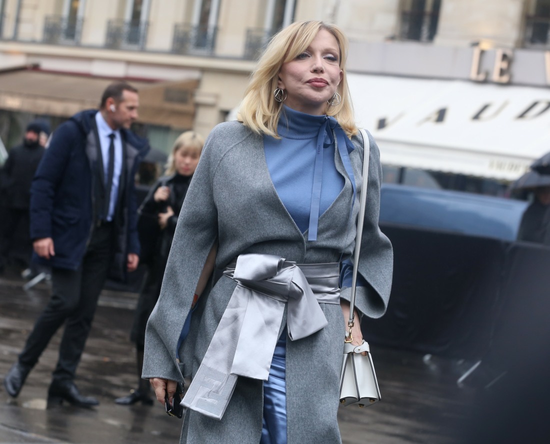 courtney-love:-taylor-swift-‘is-not-important…she’s-not-interesting-as-an-artist’