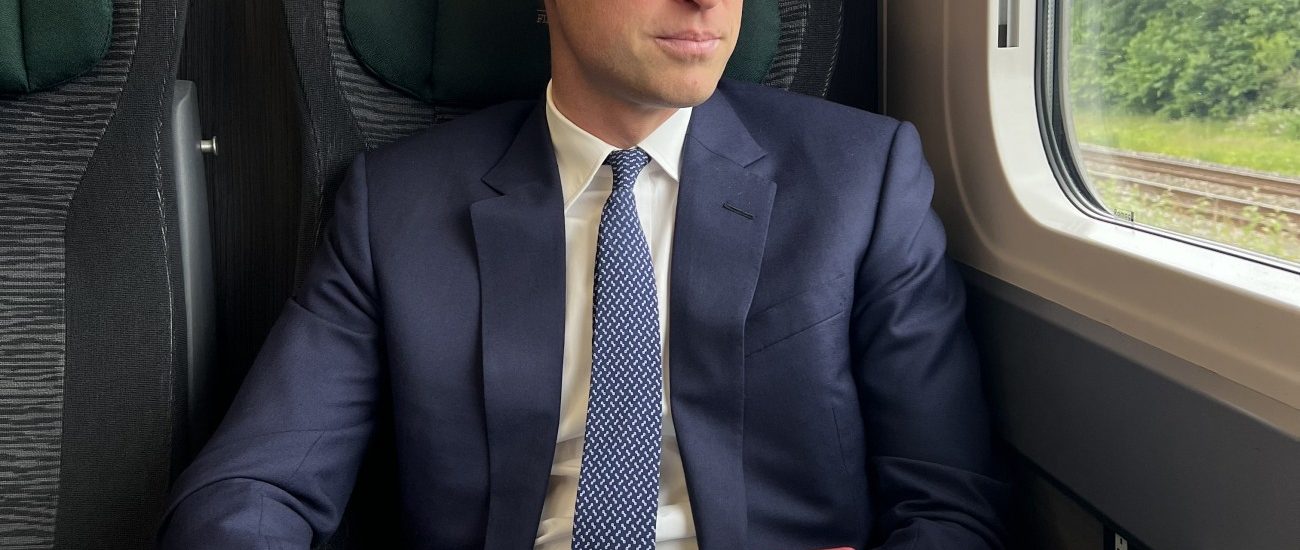 prince-william-wants-a-cookie-for-taking-the-train-to-cardiff-rather-than-the-helicopter