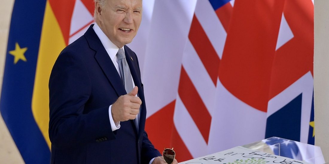 president-biden-didn’t-do-well-in-last-night’s-debate-but-at-least-he’s-not-a-nazi