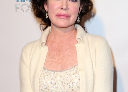 lara-flynn-boyle:-‘ageism-is-human-nature.-it’s-not-hollywood’s-fault’