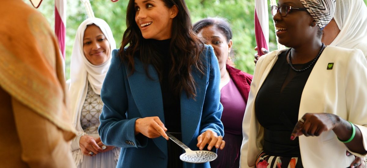 mail:-a-palace-flunkey-referred-to-duchess-meghan-as-a-‘pedigree-chump’