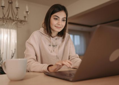 gen-z-is-mocking-millennials-for-making-large-purchases-on-computers-instead-of-phones