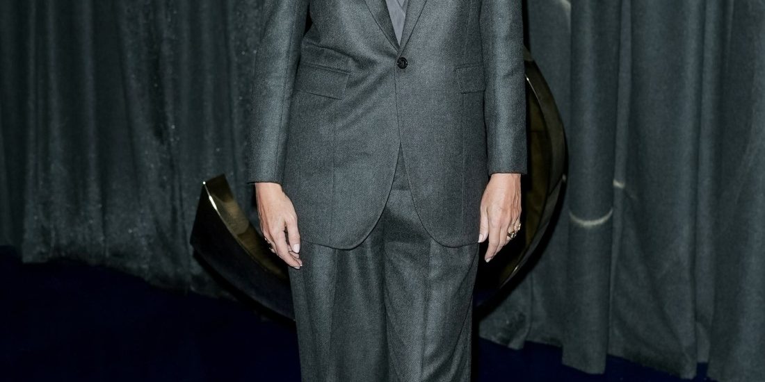 “gwyneth-paltrow-went-to-the-pfw-saint-laurent-show”-links