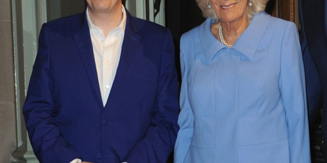 tom-parker-bowles-‘absolutely-adores’-william-&-kate,-and-he’s-‘fond’-of-harry