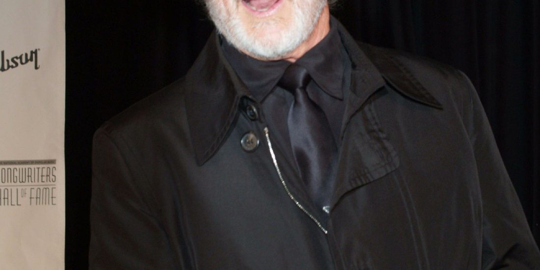kris-kristofferson-passed-away-peacefully-at-the-age-of-88