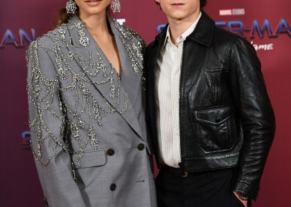 zendaya-&-tom-holland-are-engaged,-he-proposed-over-the-holidays