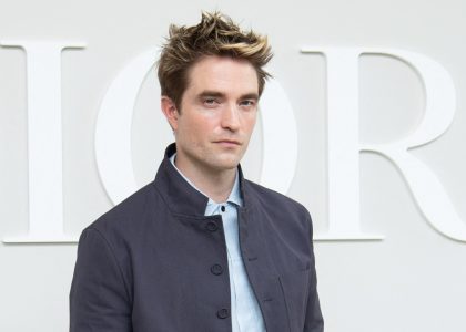 robert-pattinson:-my-baby-‘smells-incredible,-she-doesn’t-smell-like-other-babies’