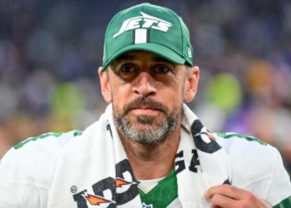the-new-york-jets-‘informed’-aaron-rodgers-that-he-will-no-longer-play-for-them