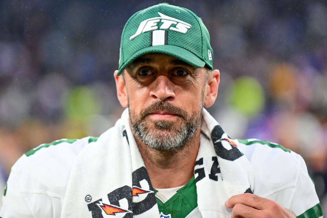the-new-york-jets-‘informed’-aaron-rodgers-that-he-will-no-longer-play-for-them