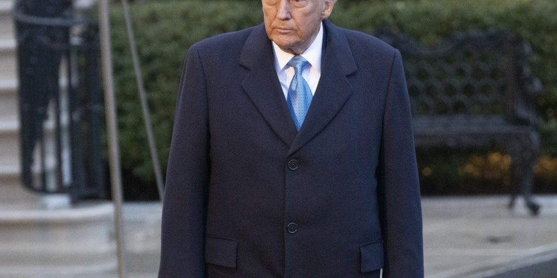 donald-trump-revealed-plans-to-pave-over-the-white-house-rose-garden