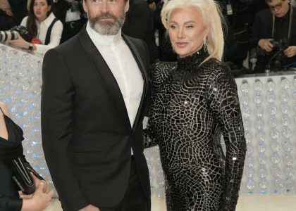 hugh-jackman-was-‘extremely-disappointed’-with-deborra’s-‘betrayal’-statement
