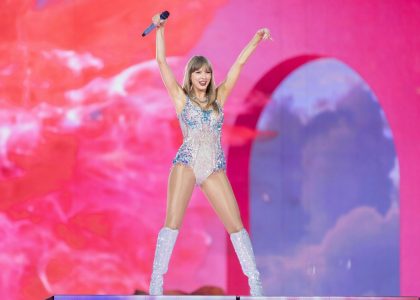 taylor-swift-purchased-the-masters-from-her-first-six-albums-for-nine-figures