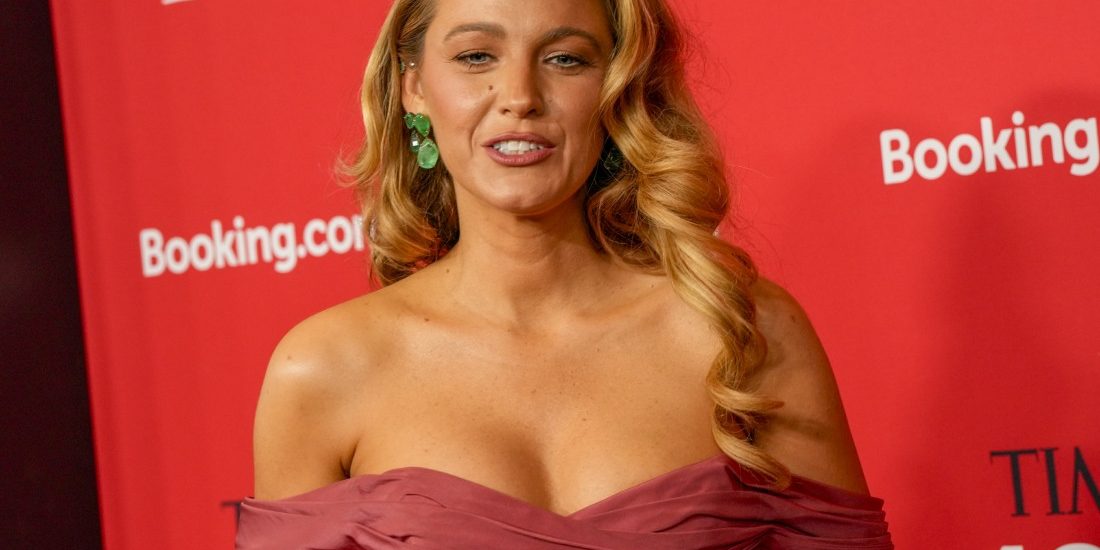 variety:-blake-lively-‘is-attempting-to-withdraw’-her-claim-of-emotional-distress