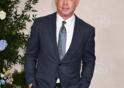 troy-aikman-is-‘not-hanging-out’-with-his-montecito-neighbors,-the-sussexes