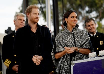 page-six:-the-sussexes-have-made-no-moves-to-adapt-‘meet-me-by-the-lake’-in-two-years